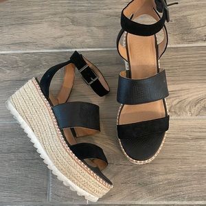 Wedge sandals